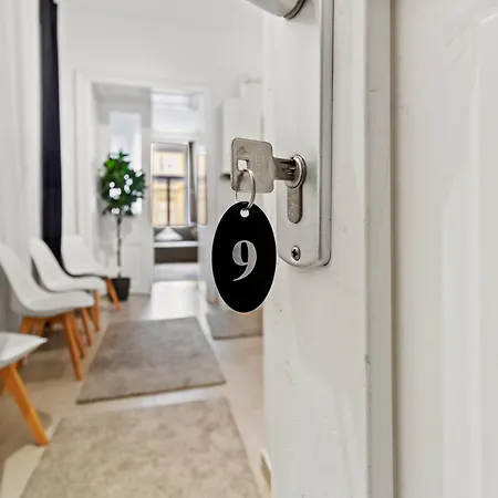 Three Bedrooms - 69 M² - 4 Min To U4 Metro Station Vienna Exterior photo